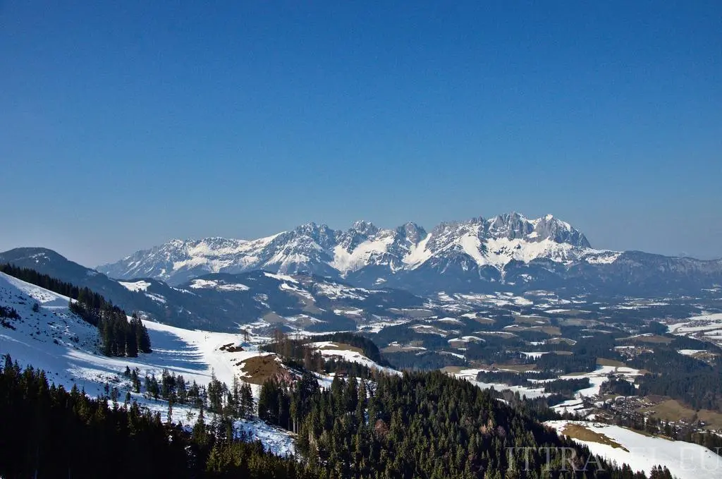 In cable car to Hochkitzbühel