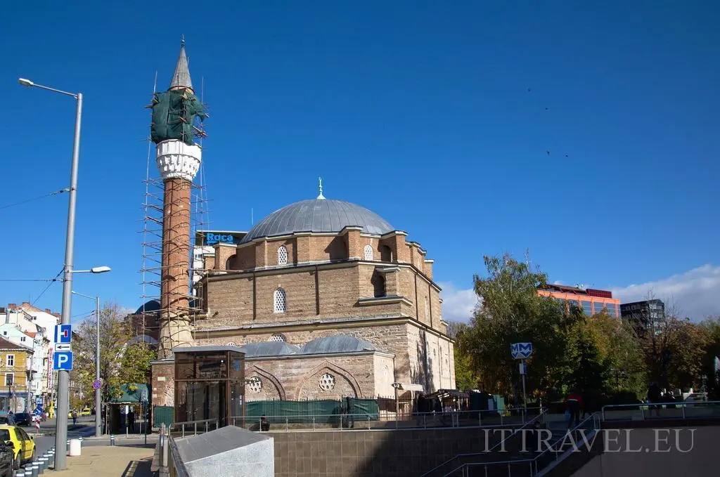 Banya Bashi Mosque