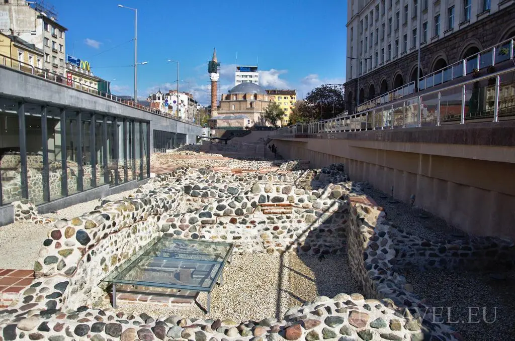 Serdika, Banya Bashi Mosque in background