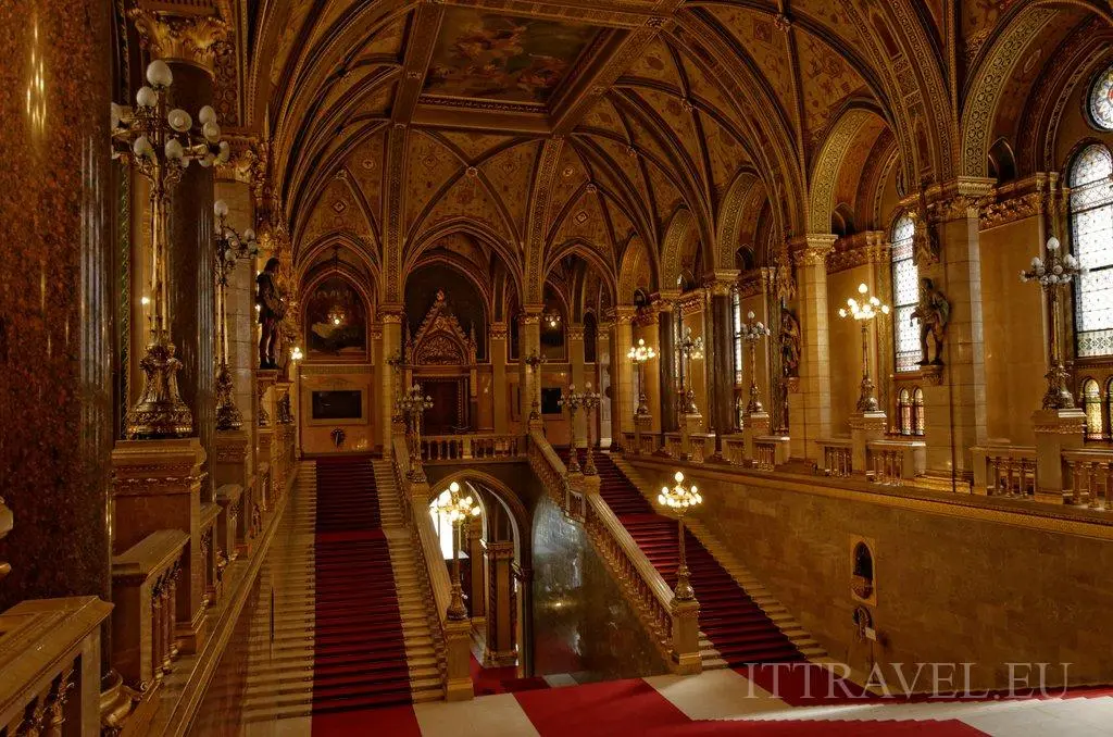 Parliament - main hall