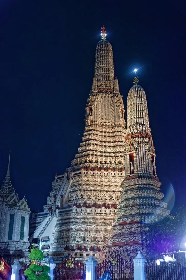 Wat Arun - świątynia świtu